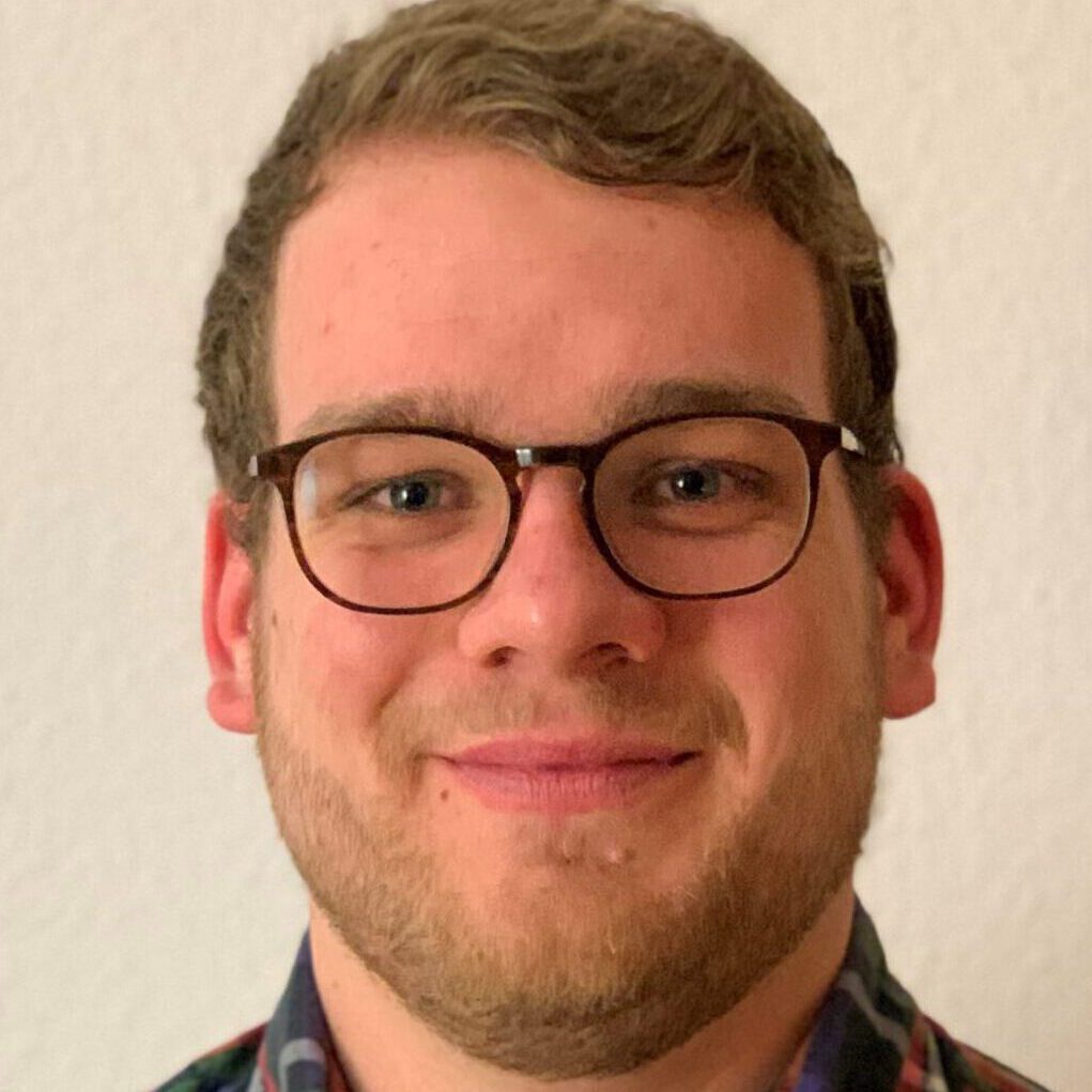 cropped-cropped-cropped-cropped-cropped-cropped-Foto-Max-scaled-2-1-1.jpg